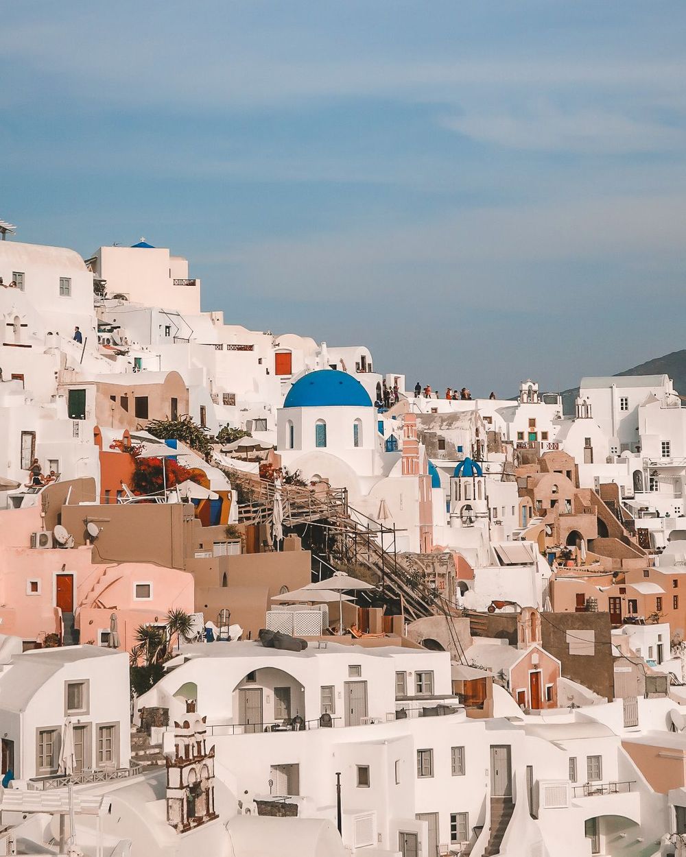 5 Ways To Do Santorini On A Budget Without Giving Up Luxuries