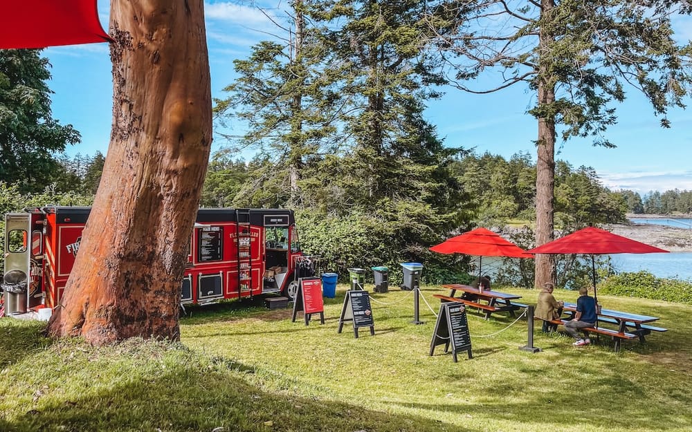 7 Best Restaurants on Gabriola Island, BC