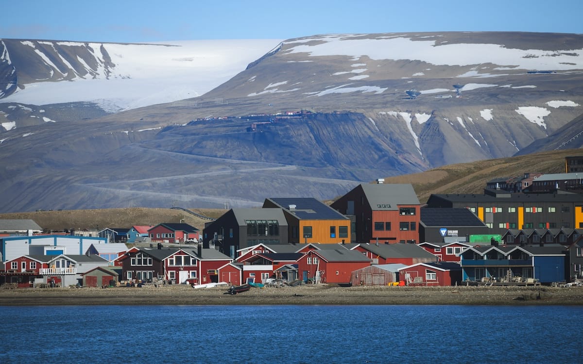 17 Fun Things to Do in Longyearbyen, Svalbard